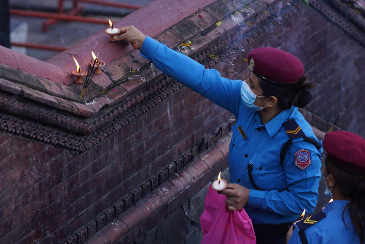 पशुपतिनाथ मन्दिरमा २ हजार ९६६ जना प्रहरी परिचालन, ड्रोनबाट पनि निगरानी